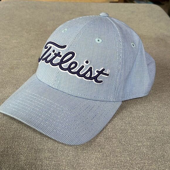Titleist Adjustable Golf Hat Cap One One Size - Picture 1 of 7